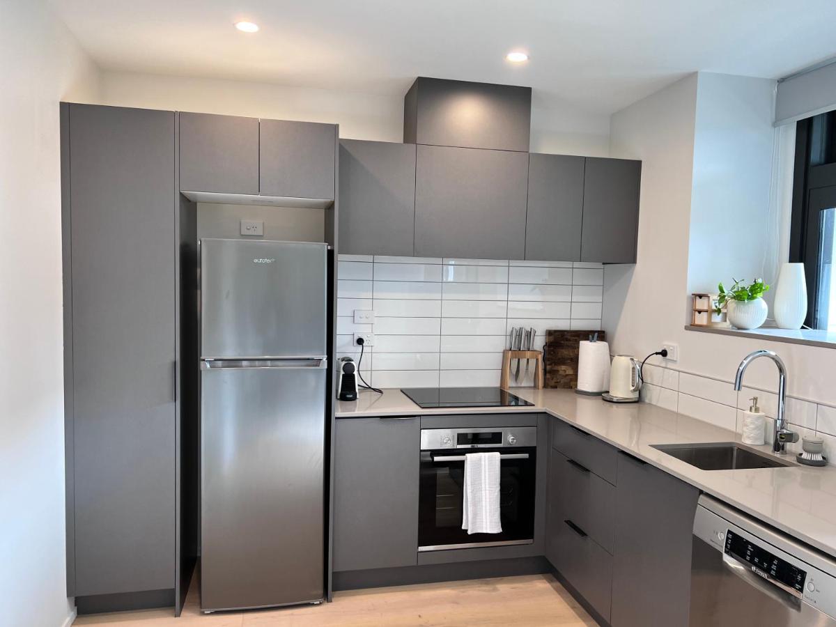 3 Bedroom Apartment In Newmarket Auckland Eksteriør bilde
