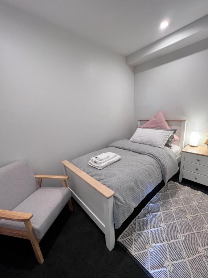 3 Bedroom Apartment In Newmarket Auckland Eksteriør bilde