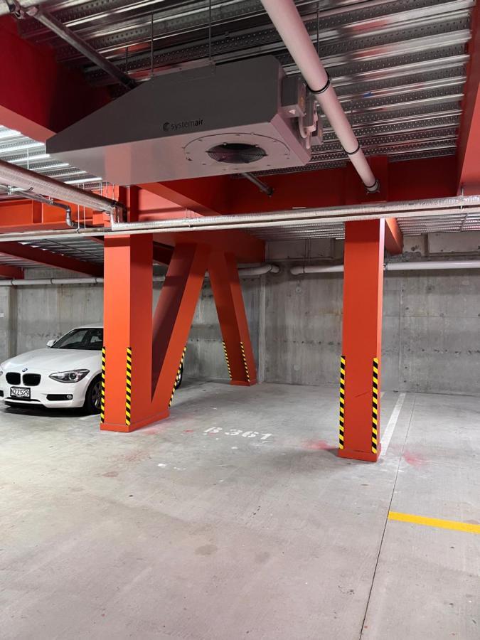 3 Bedroom Apartment In Newmarket Auckland Eksteriør bilde